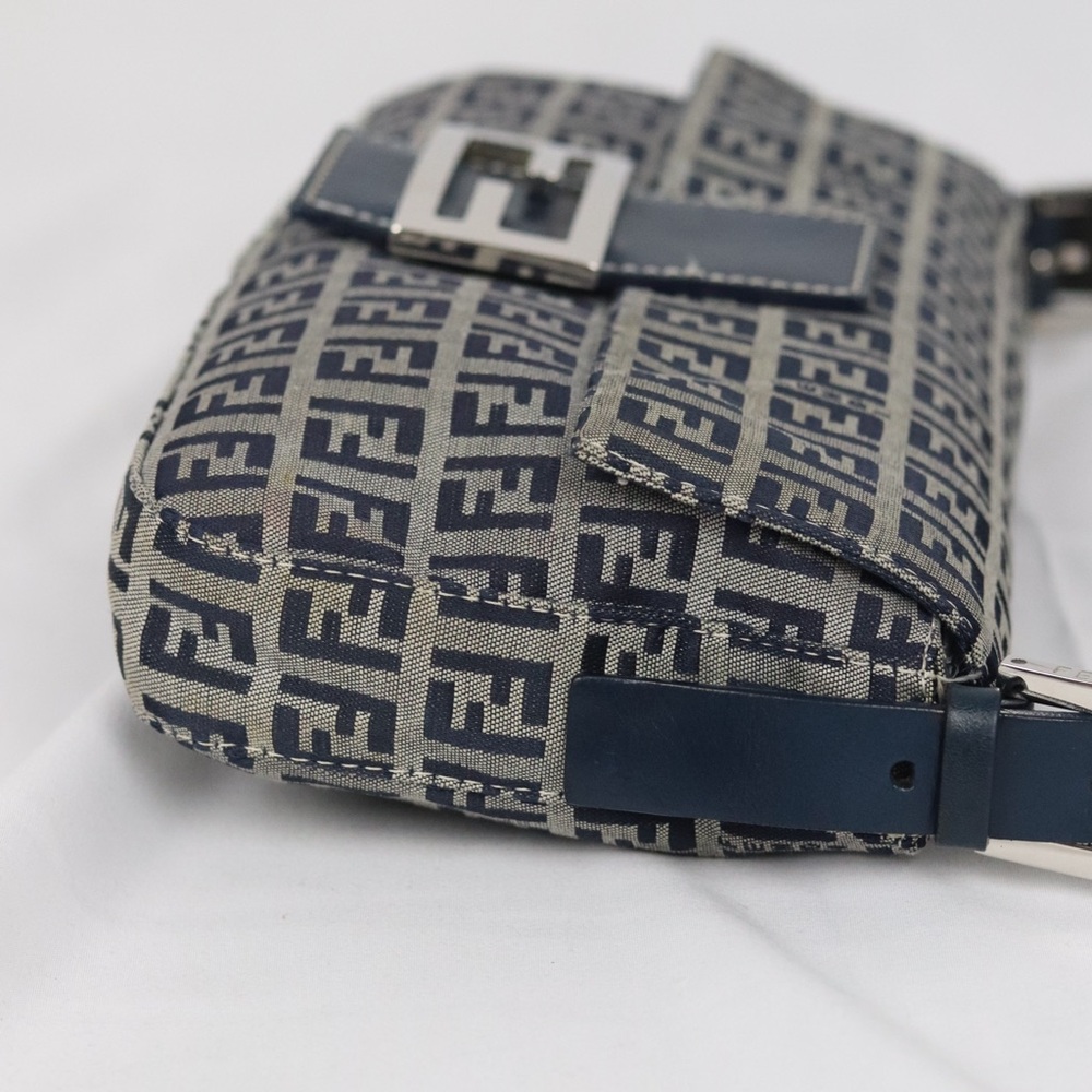 FENDI‎ ZUCCHINO BAGUETTE NAVY VINTAGE - Picture 7 of 11